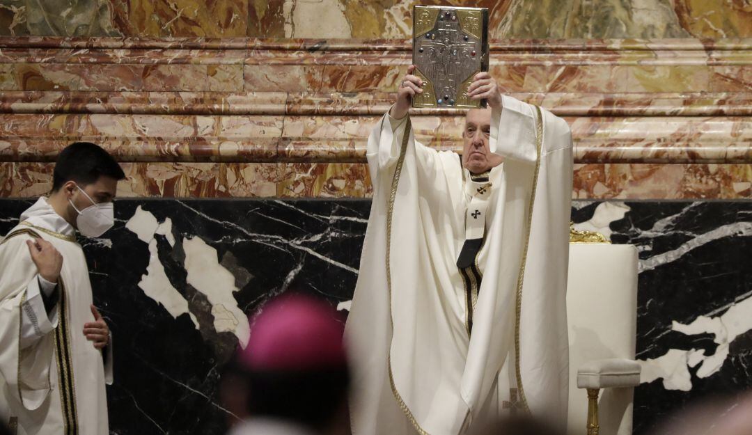 El papa Francisco durante la celebración de la Semana Santa en El Vaticano.