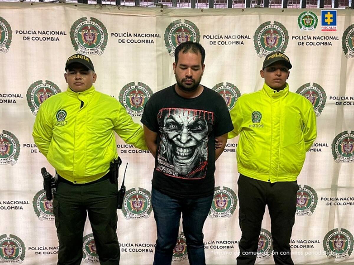 Hombre aceptó haber matado y robado a sus padres en Envigado, Antioquia