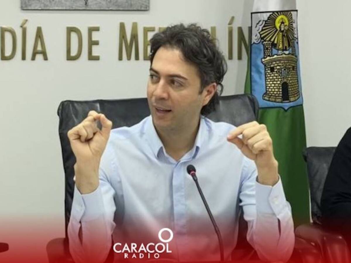 A pesar de que ganó Petro, el proceso a Quintero en la Procuraduría continúa