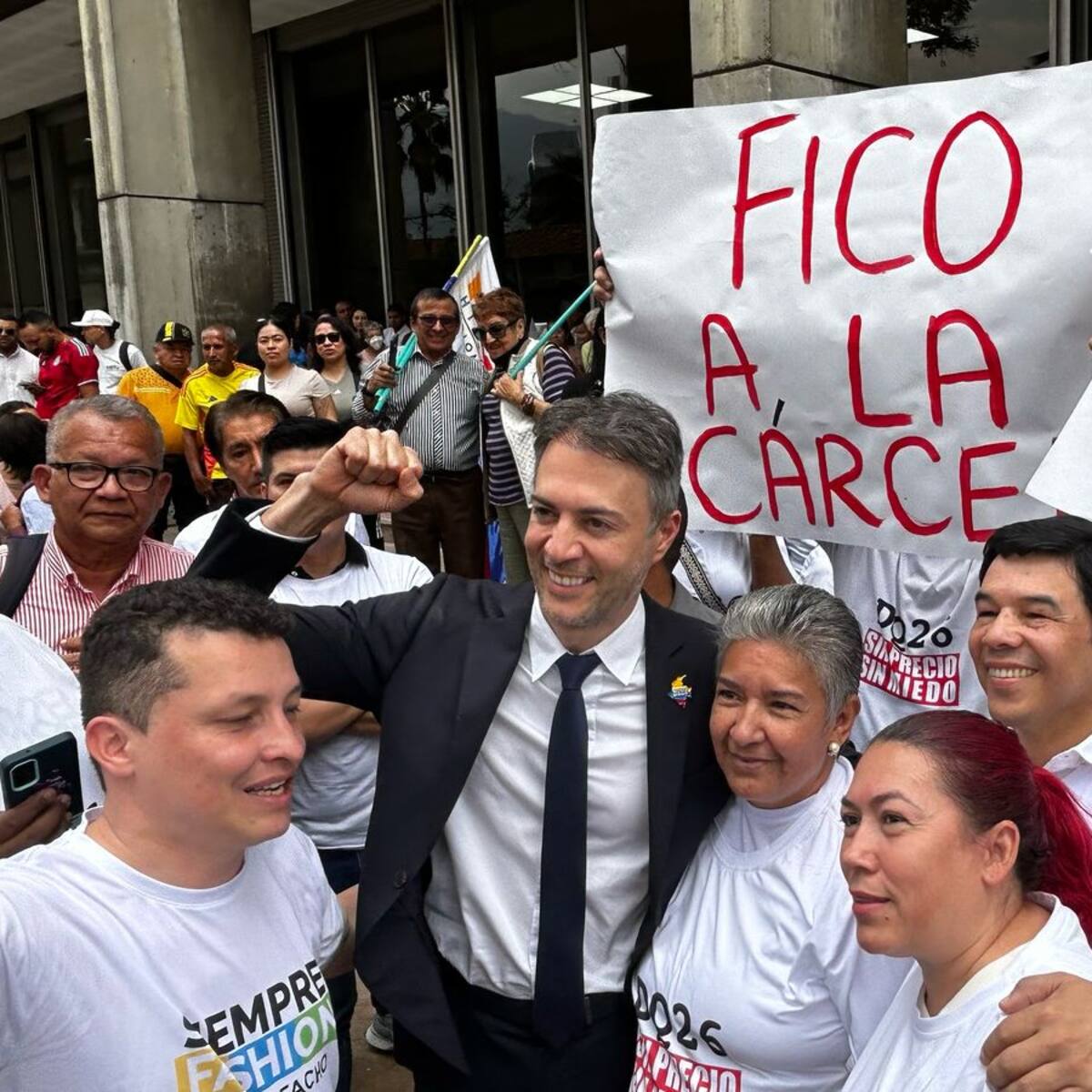 La justicia reprogramó para el 1 de abril la audiencia de imputación de cargos a Daniel Quintero