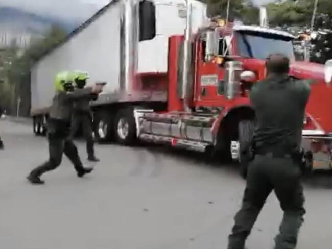 Envían a la cárcel al responsable de hurtar un tractocamión en Medellín