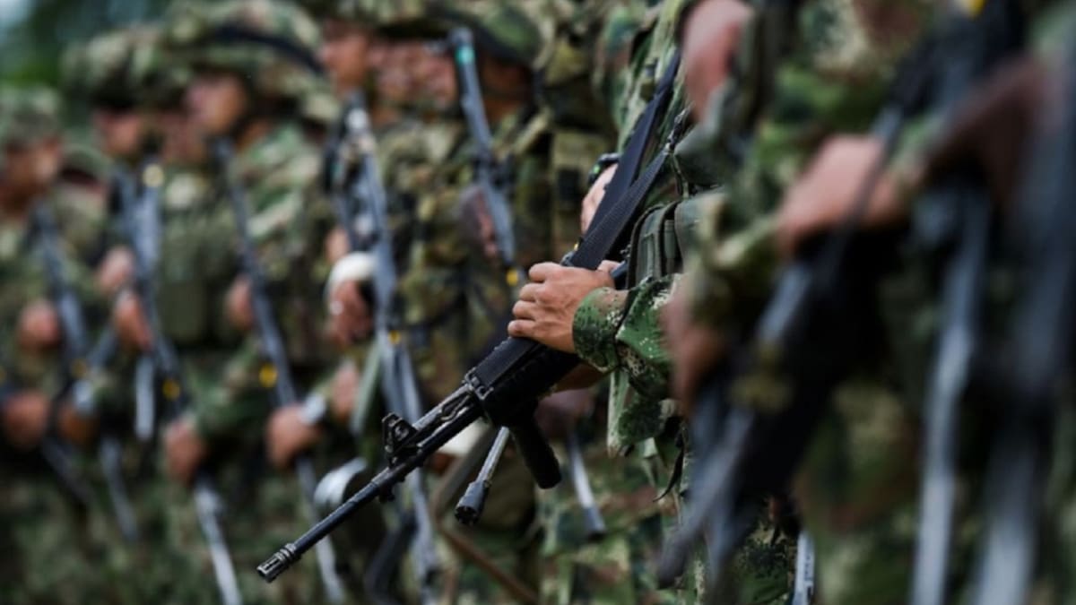 Ejército presente en las vías en la Semana Santa
