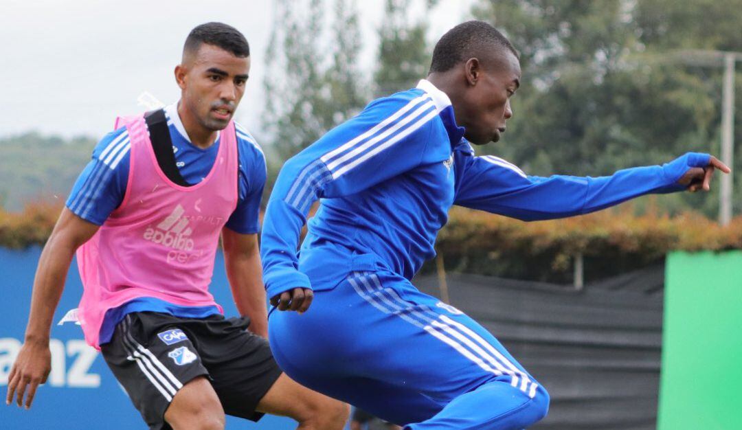 Omar Bertel con peto 