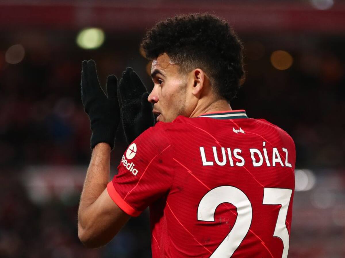 Luis Díaz recibe aplausos desde Inglaterra, pero también indicaciones