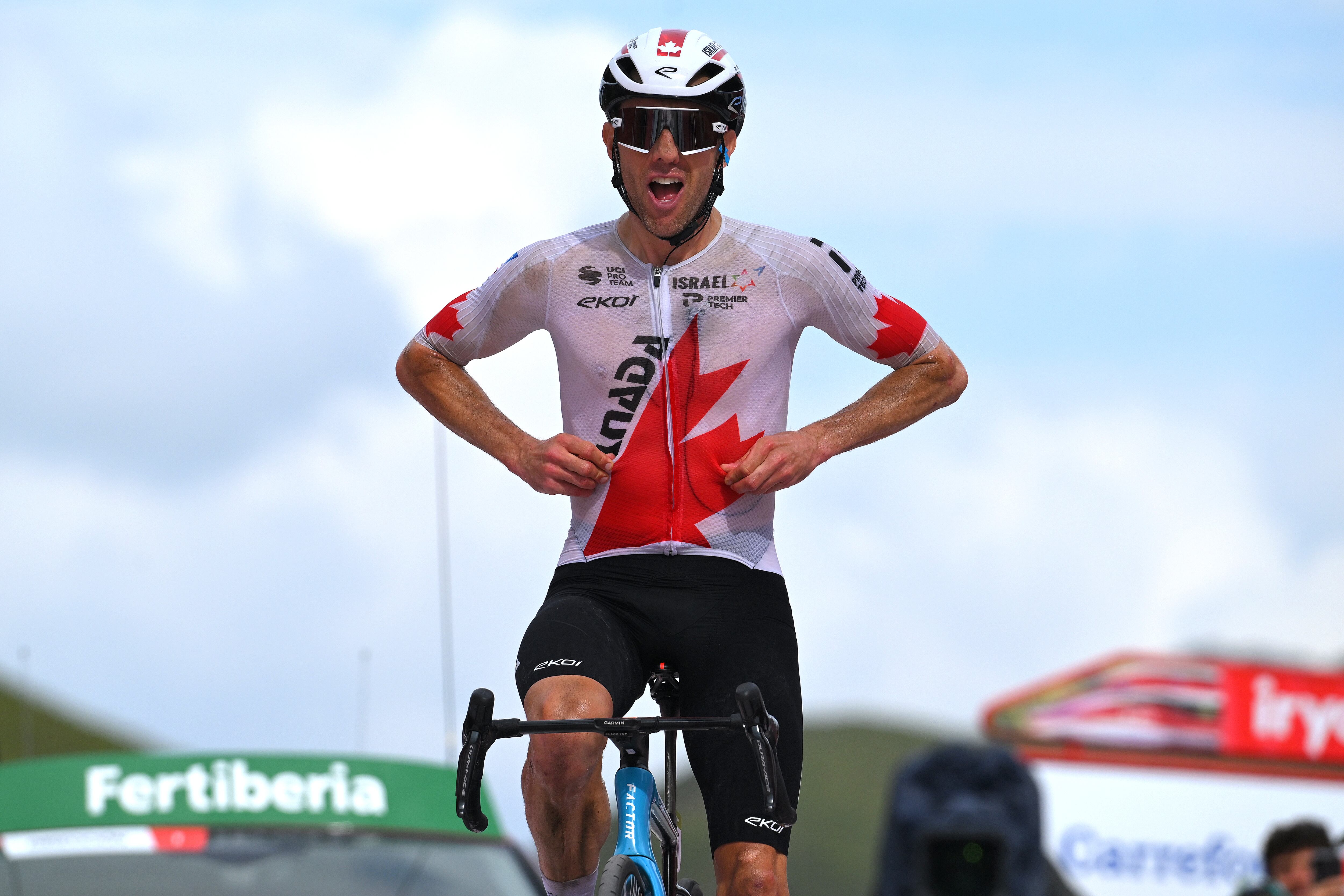 Michael Woods gana la etapa 13 de la Vuelta a España. (Photo by Tim de Waele/Getty Images)