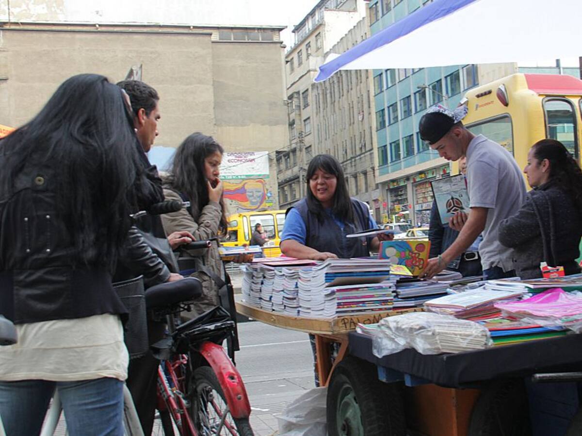 Con el regreso a clases vuelven las listas de útiles inútiles