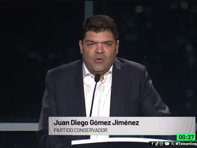Juan Diego Gómez- foto debate Caracol Radio y Teleantioquia