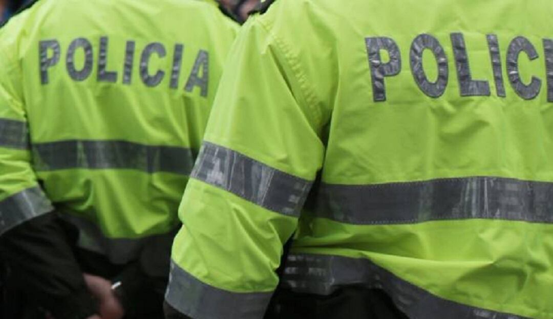 Grupo armado lanza una granada contra la estación de policía 
