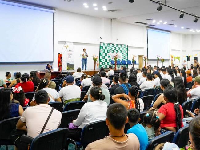 Más de mil jóvenes provenientes de los departamentos de Caquetá, Putumayo, Guaviare y Meta. Foto Luis Antonio Valencia.