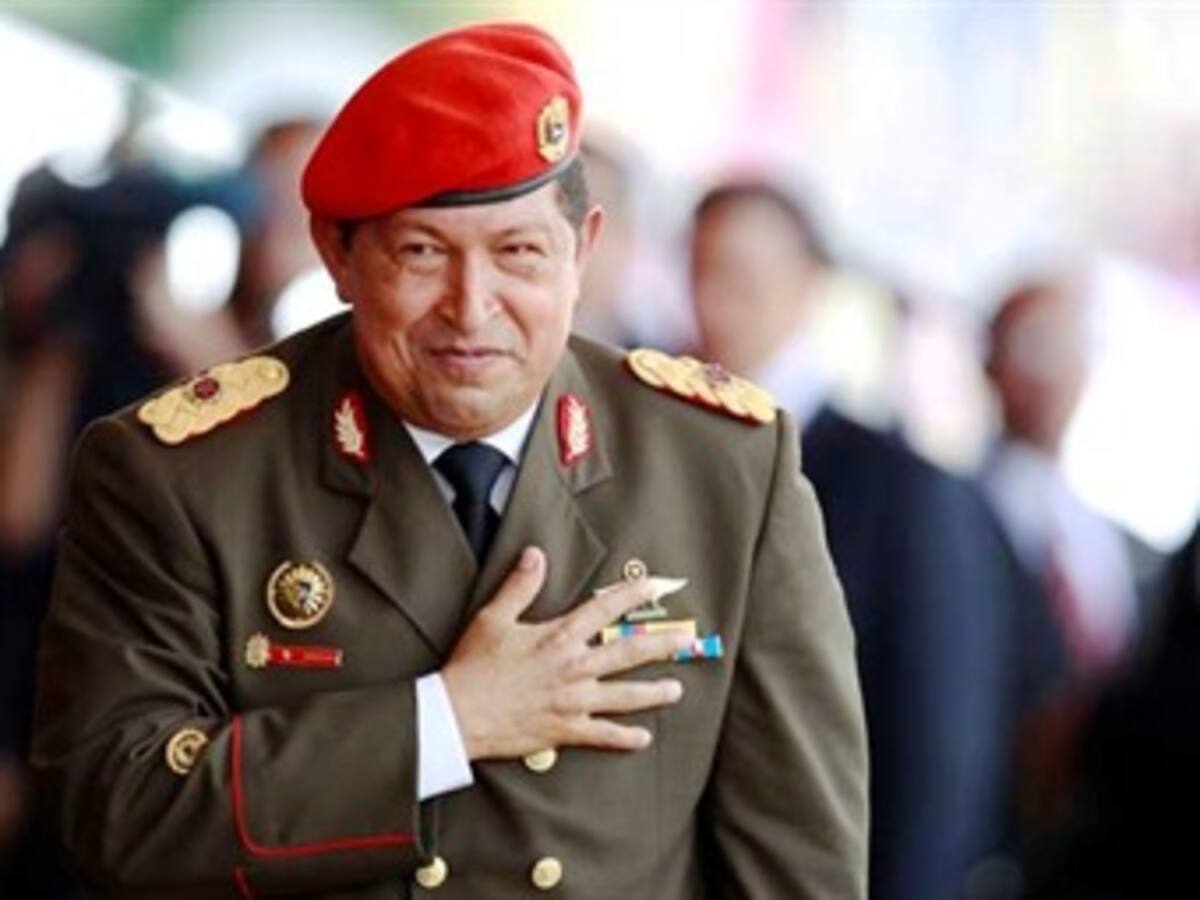 Médicos exigen al Gobierno venezolano claridad con la salud de Chávez