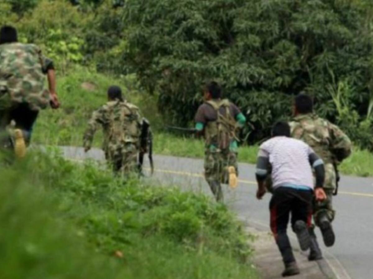 En Teorama reporta 15 personas muertas en medio de combates entre el ELN y las disidencias