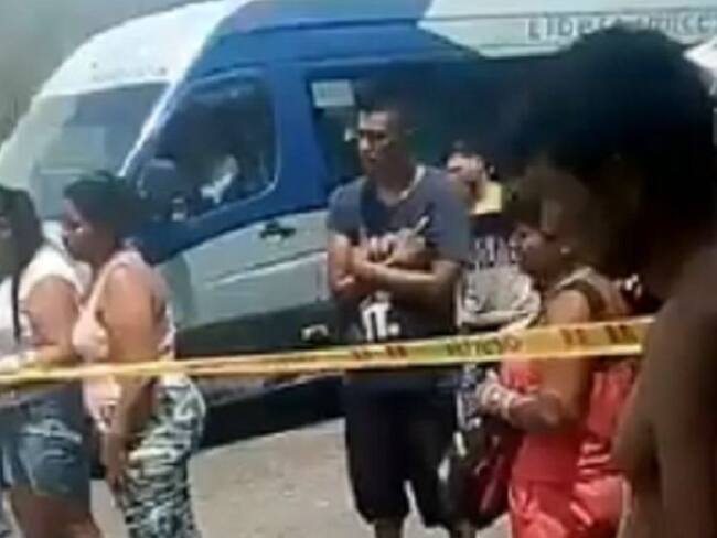 Un motociclista y un peatón perdieron la vida en Bucaramanga