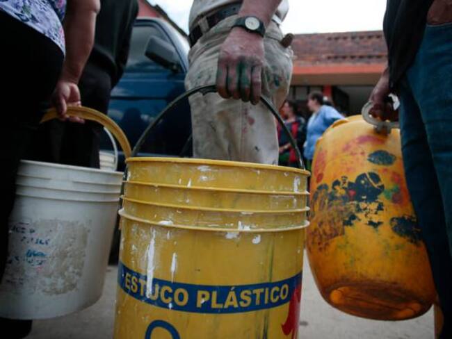 Colombianos, a ahorra agua por presencia del fenómeno de El Niño: Minminas