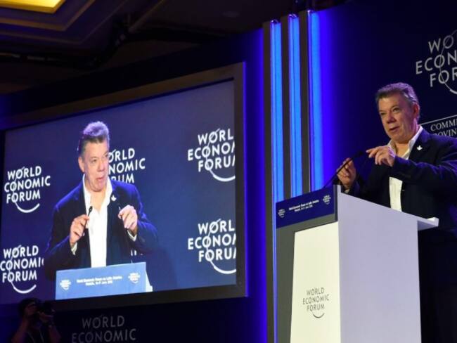 El presidente Juan Manuel Santos participando del Foro Económico Mundial para América Latina en el que reiteró los beneficios que traerá el proceso de paz para Colombia y el continente.