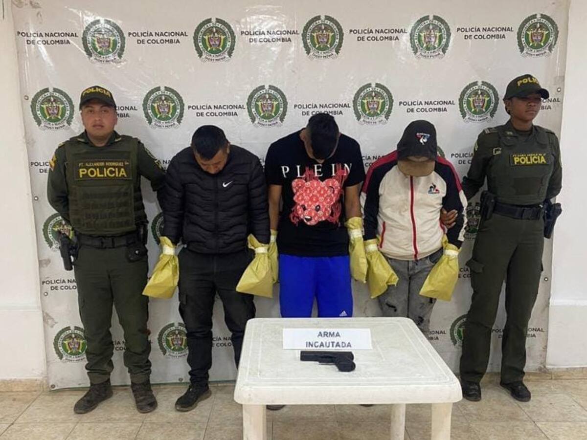 Capturados mientras pretendían deshacerse de un cadáver