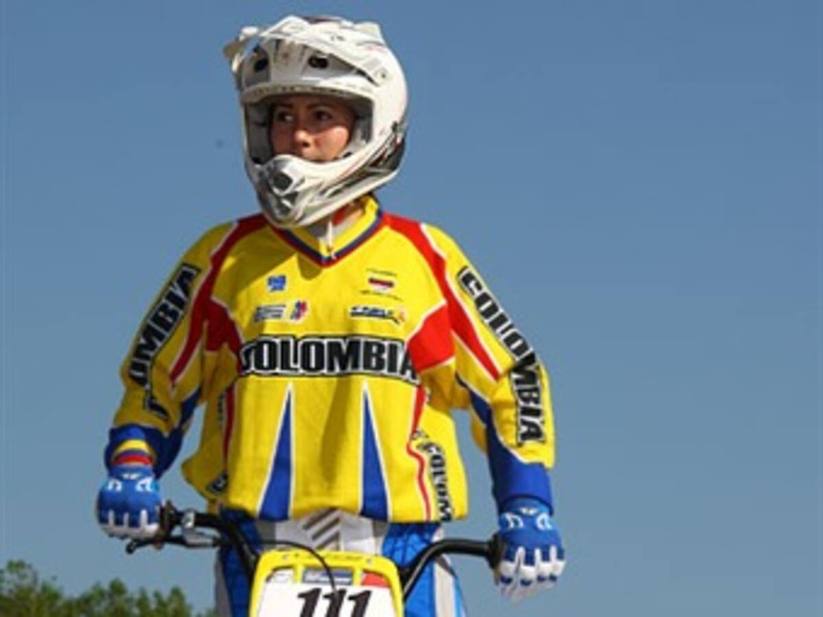 Mariana Pajón consigue medalla de oro en ciclomontañismo