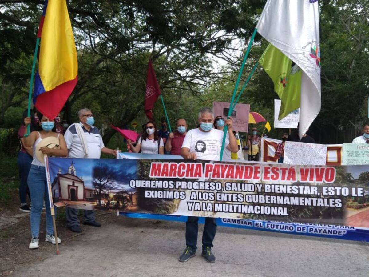 Comunidad de Payandé, Tolima, protestó contra multinacional cementera