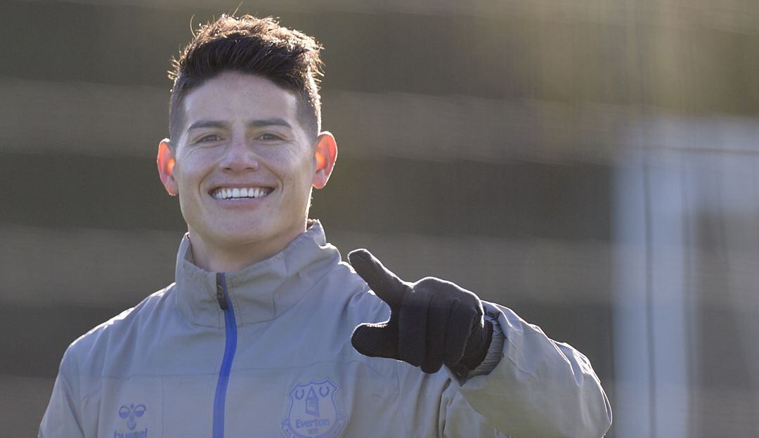 James Rodríguez anuncia que volverá a jugar en pocos días.