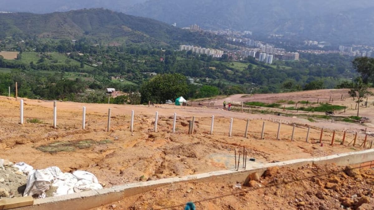 Suspenden obras ilegales en Piedecuesta
