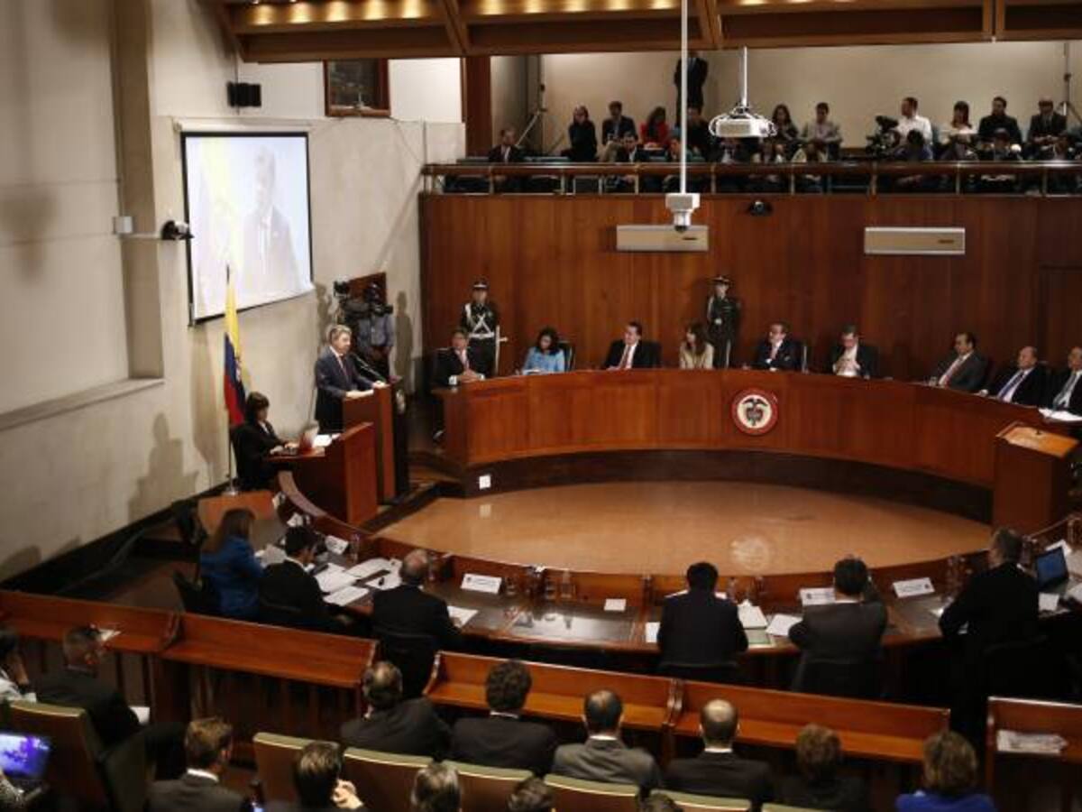 Proyecto de fallo le da el visto bueno al plebiscito por la paz