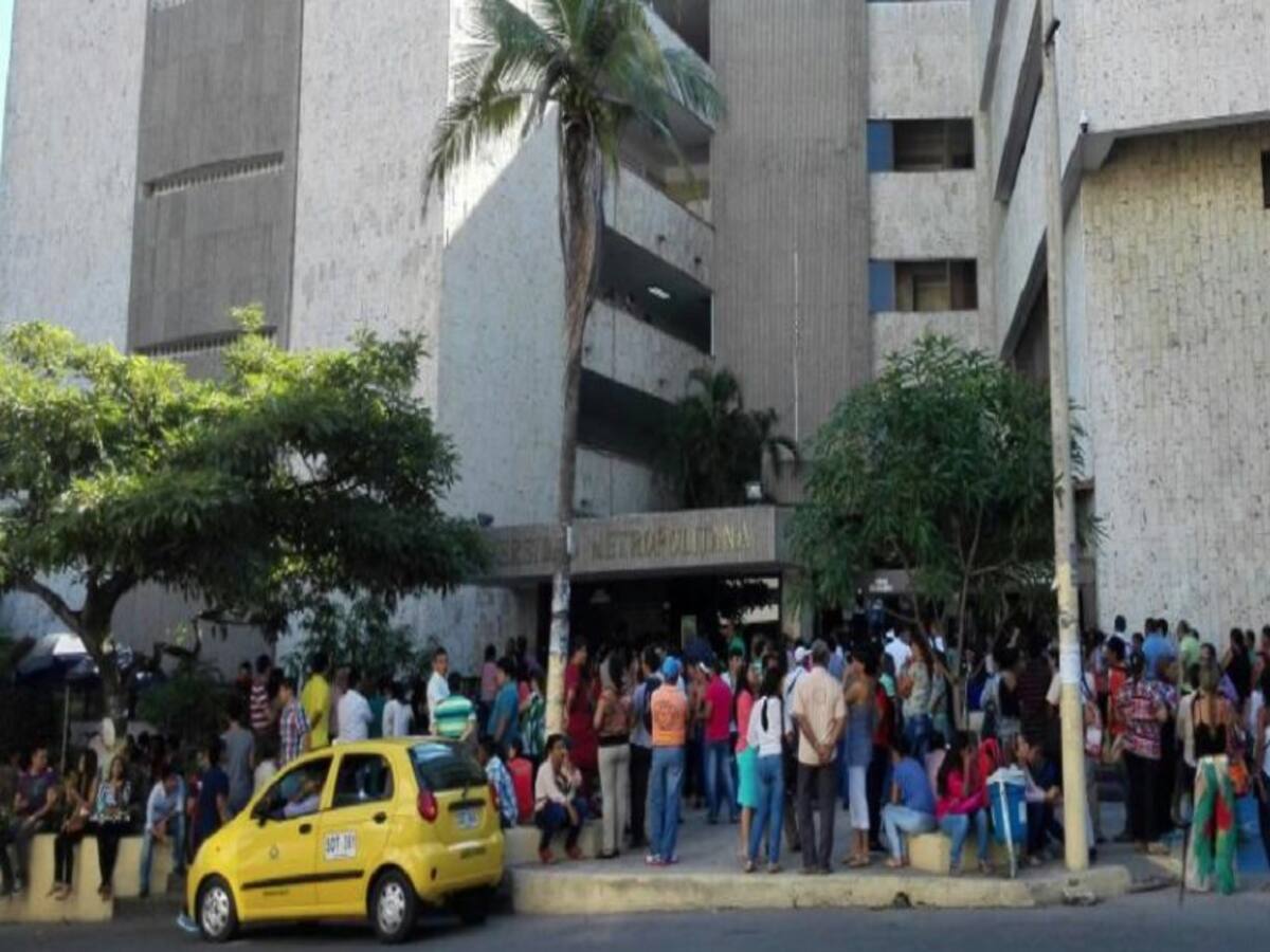 5 mil estudiantes de la Unimetro ‘en el limbo’ por disputa familiar
