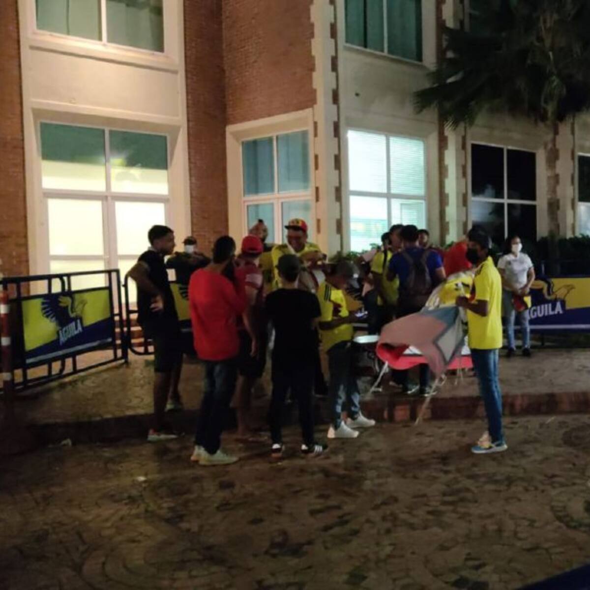 Hinchas de la Selección Colombia no pierden la esperanza mundialista