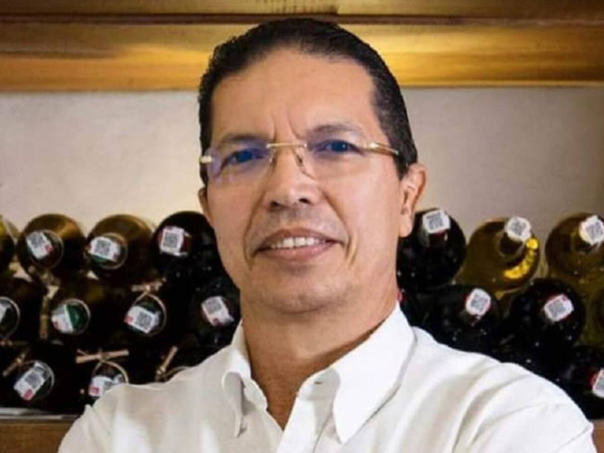 Investigan presunto suicidio del gerente del restaurante La Vitrola