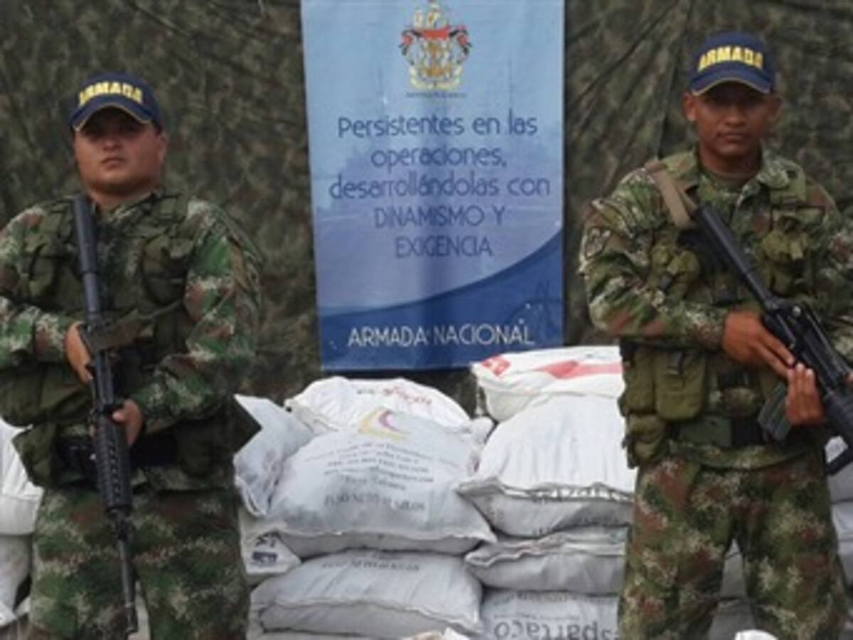 Armada incauta cuatro toneladas de insumos para coca en el sur de Bolívar
