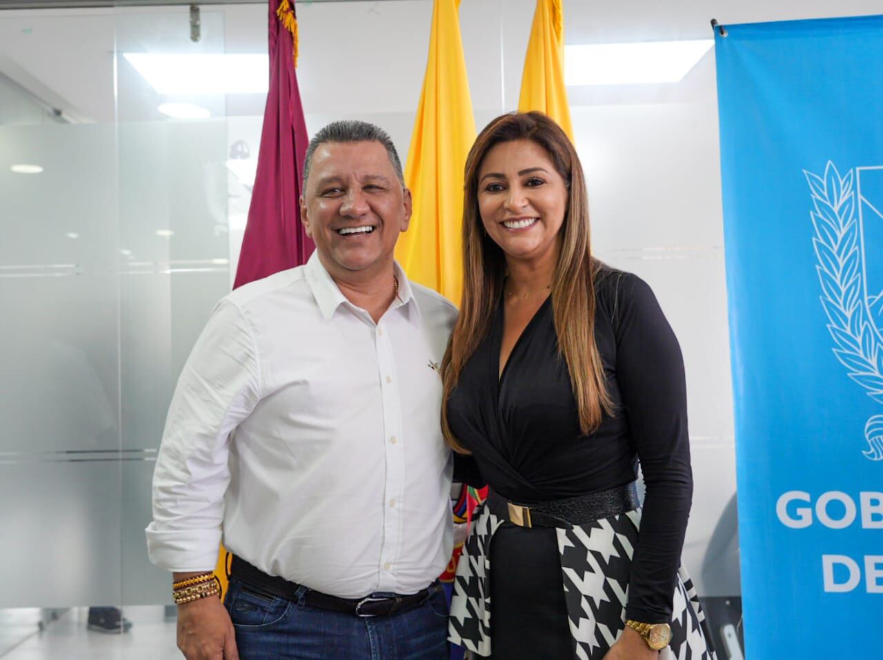 Ricardo Orozco y Adriana Magali Matiz, gobernador del Tolima y gobernadora electa, respectivamente