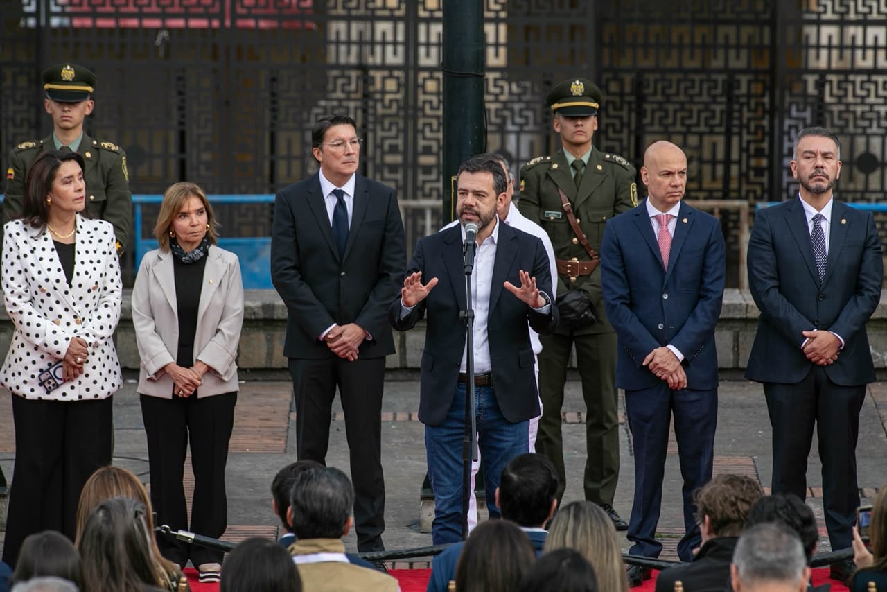 Alcalde Galán en la ceremonia de apertura a las elecciones presidenciales de 2026. Foto: Alcaldía de Bogotá.