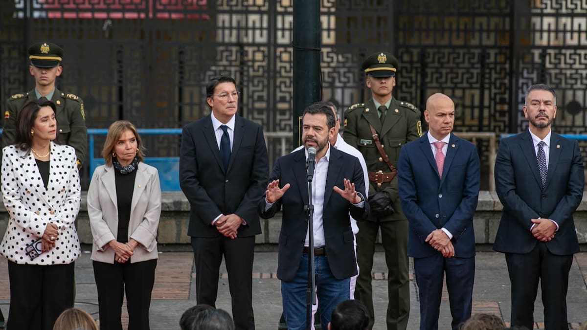 Alcalde Galán hizo llamado para respetar la democracia hasta de los que “tenemos poder”