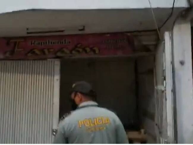 Con la fachada 'en construcción' club nocturno prestaba su servicio