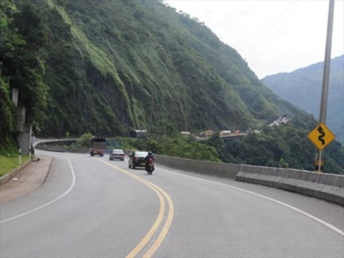 Hidroituango invierte 12 mil millones en vías de Liborina, Antioquia