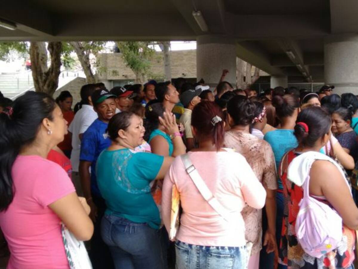 Desplazados de Venezuela: con las manos vacías, pero cargados de historias