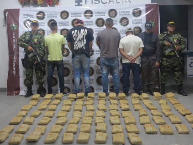 Capturan ex guerrillero con 100 kilos de marihuana