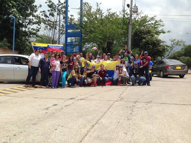 Venezolanos cruzan la frontera y se quedan en Bucaramanga