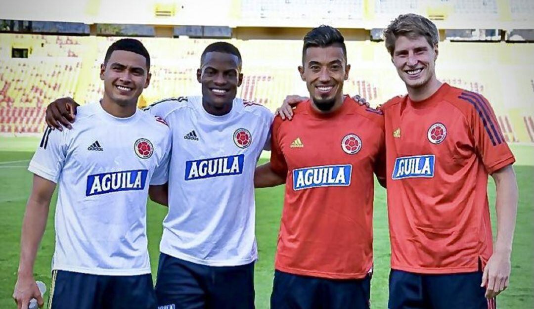 Steven Vega, Andrés Román, Fernando Uribe y Andrés Llinás, futbolistas de Millonarios en el morfociclo de la Selección