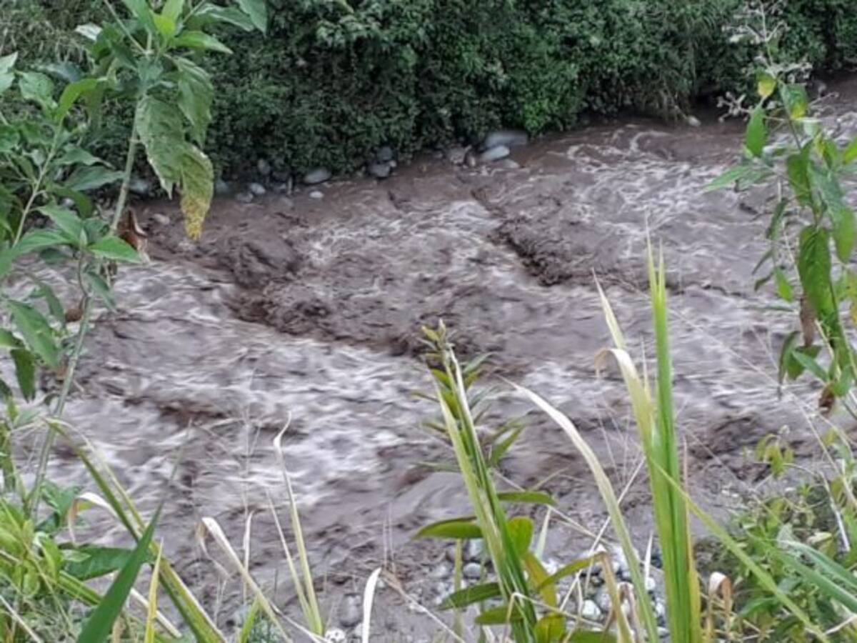 Fuertes lluvias prendieron alertas en varios municipios del Valle
