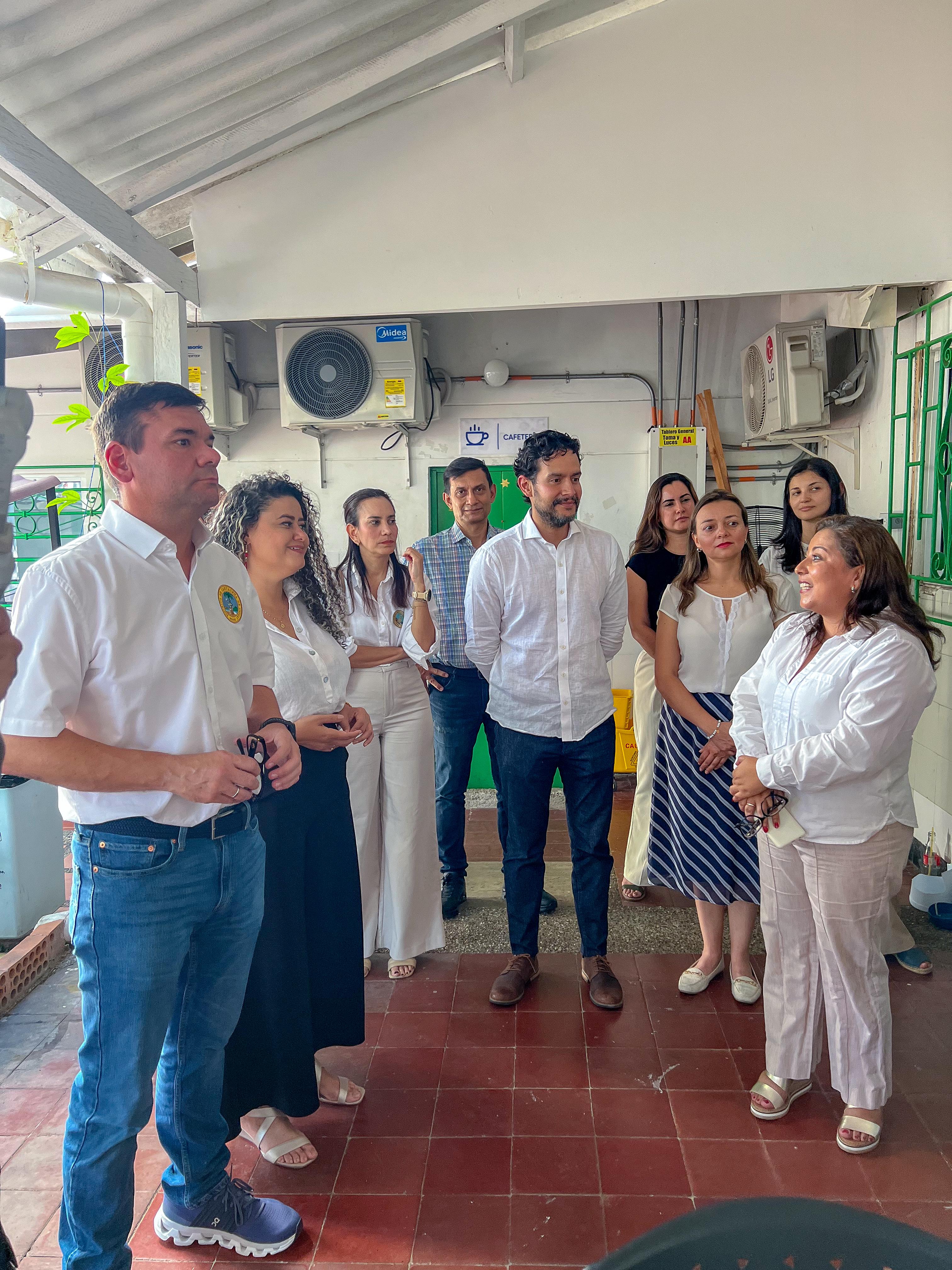 Viceministro de Igualdad destaca modelo de atención del Centro Intégrate en Cartagena