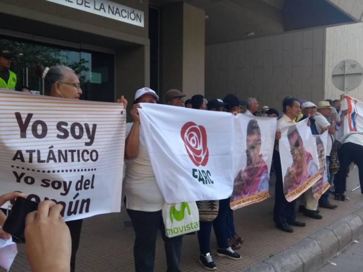 En altercado termina protesta de simpatizantes de la FARC en Barranquilla