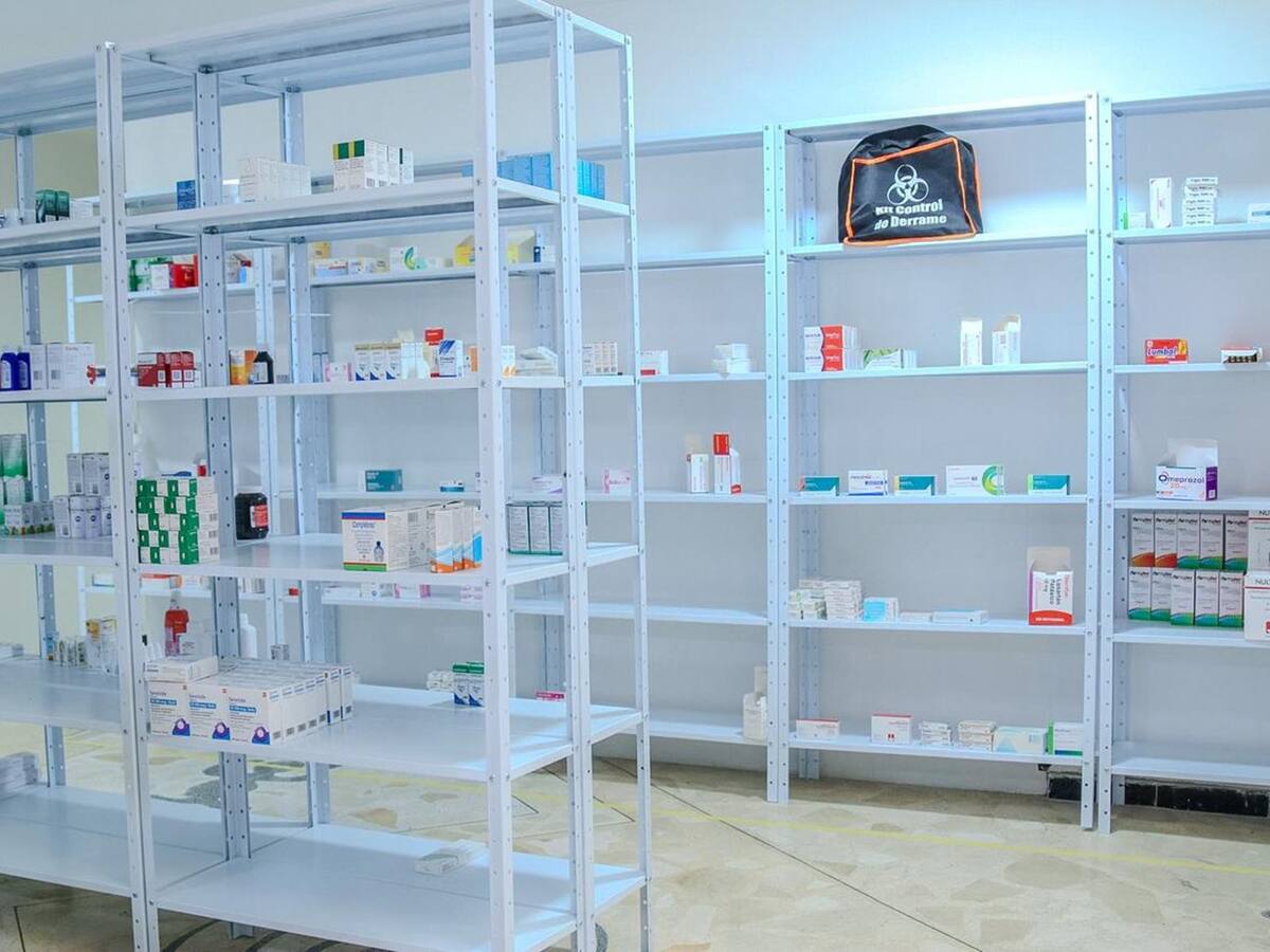 “Encontramos estanterías vacías”: Secretaría de Salud sobre farmacia de EPS en Ibagué