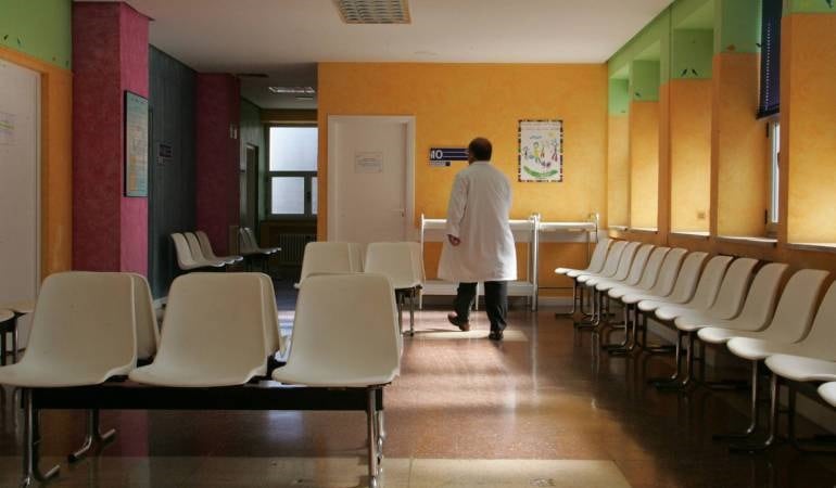Algunas Eps están optando por trasladar solo las historias clínicas de los pacientes a centros asistenciales de mayor complejidad sin el usuario