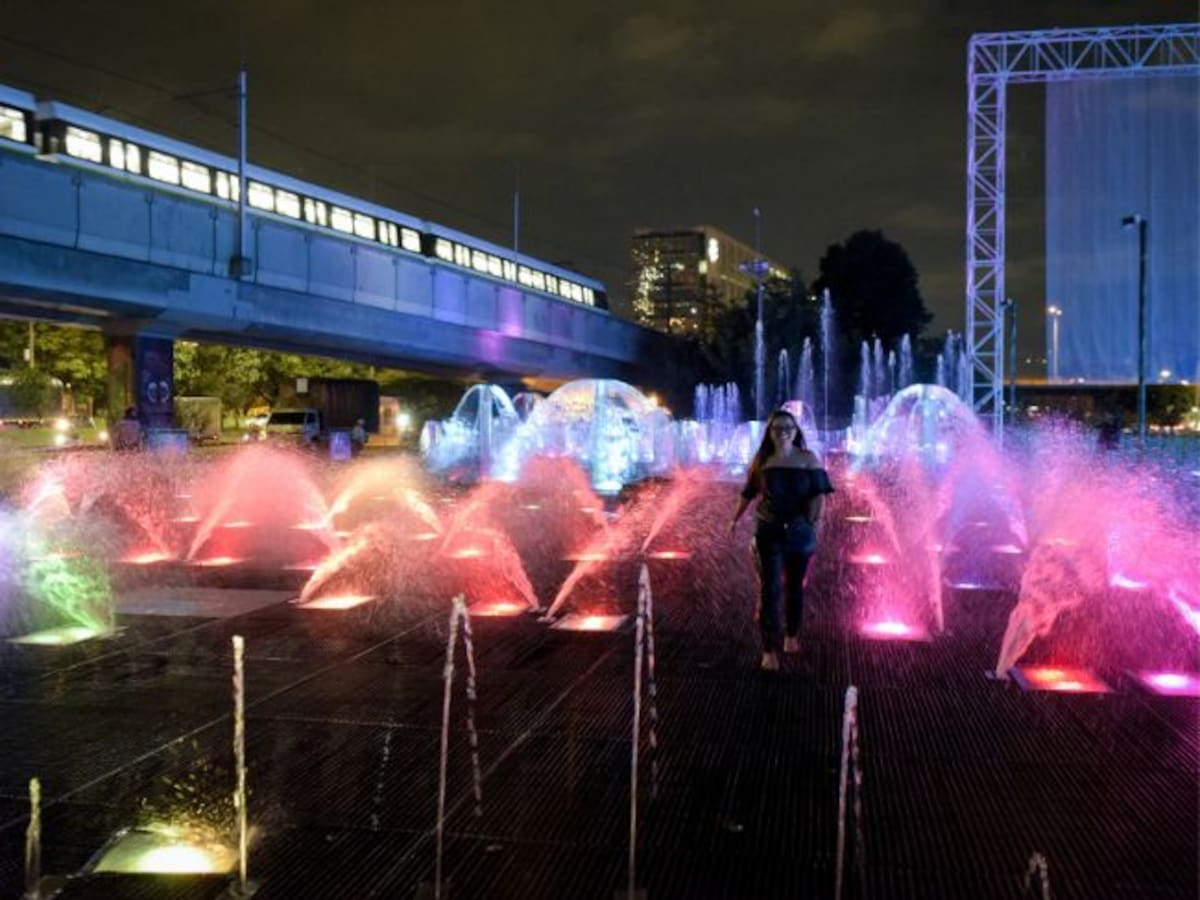 Agenda navideña en Medellín 2025: precio del tour y entrada gratis al pueblito paisa