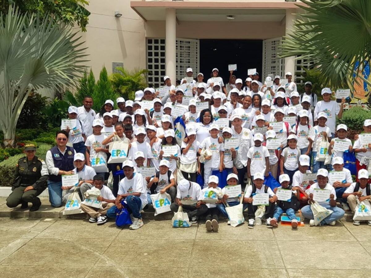 EPA Cartagena forma a 94 niños y jóvenes de Policarpa como vigías ambientales