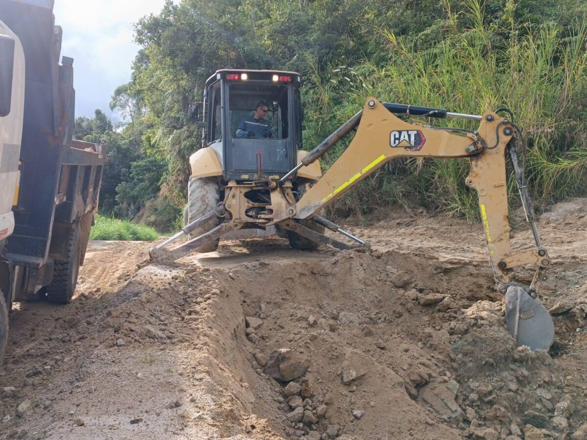 Ocho veredas de Nátaga, Huila, permanecen incomunicadas por deslizamientos y taponamientos viales