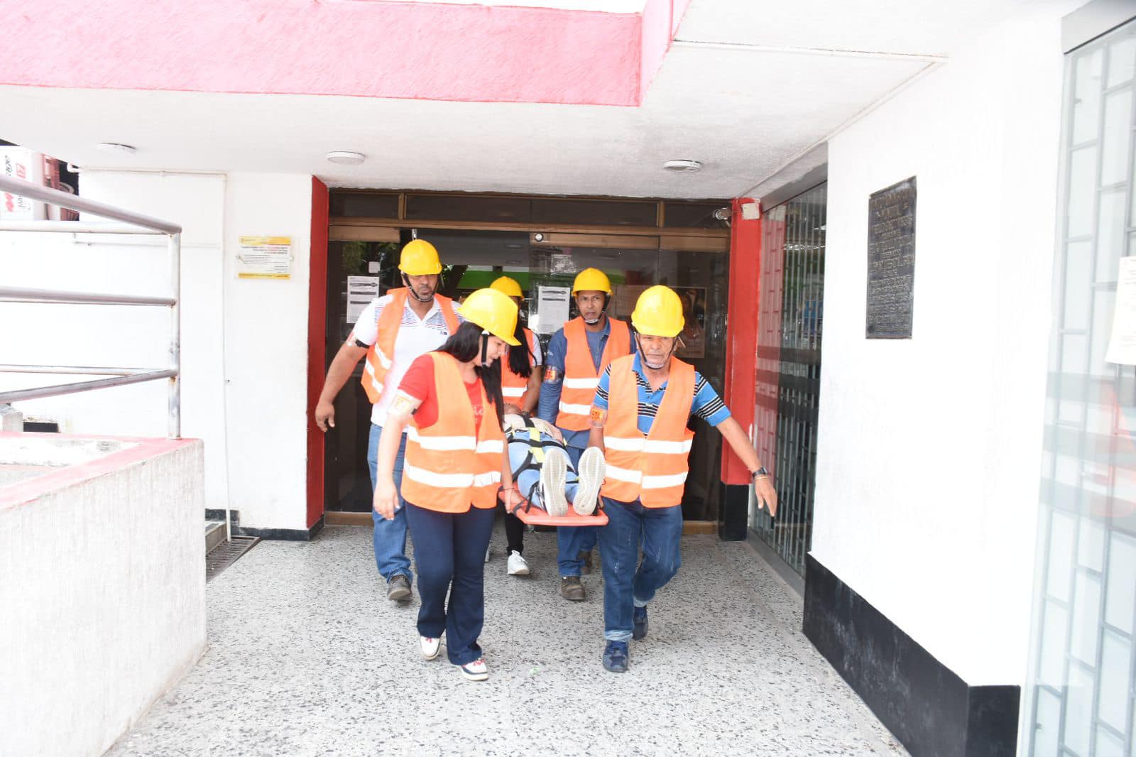 Entidades públicas 310 y  449 entidades privadas participaran del simulacro. Foto Cortesía.