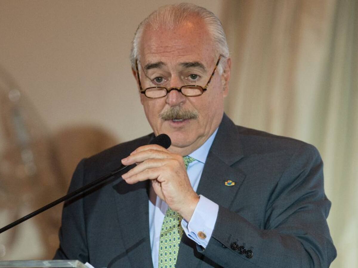 Andrés Pastrana propuso medidas para enfrentar la crisis del Covid-19