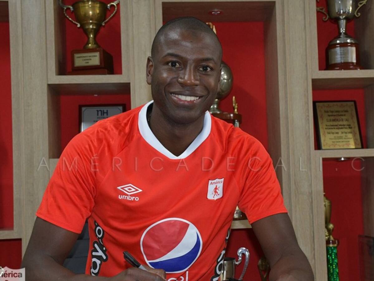 Adrián Ramos: "Vivo agradecido por el cariño de los hinchas de América"