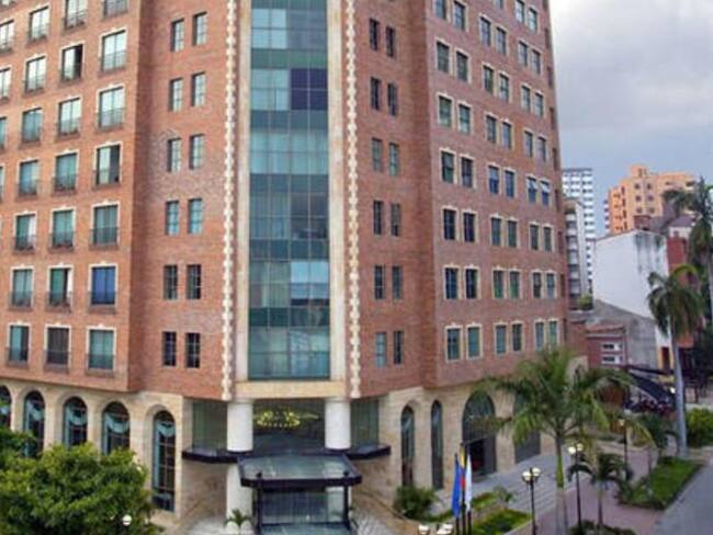 Ordenan traslado de paciente con covid de hotel a otro sitio de aislamiento