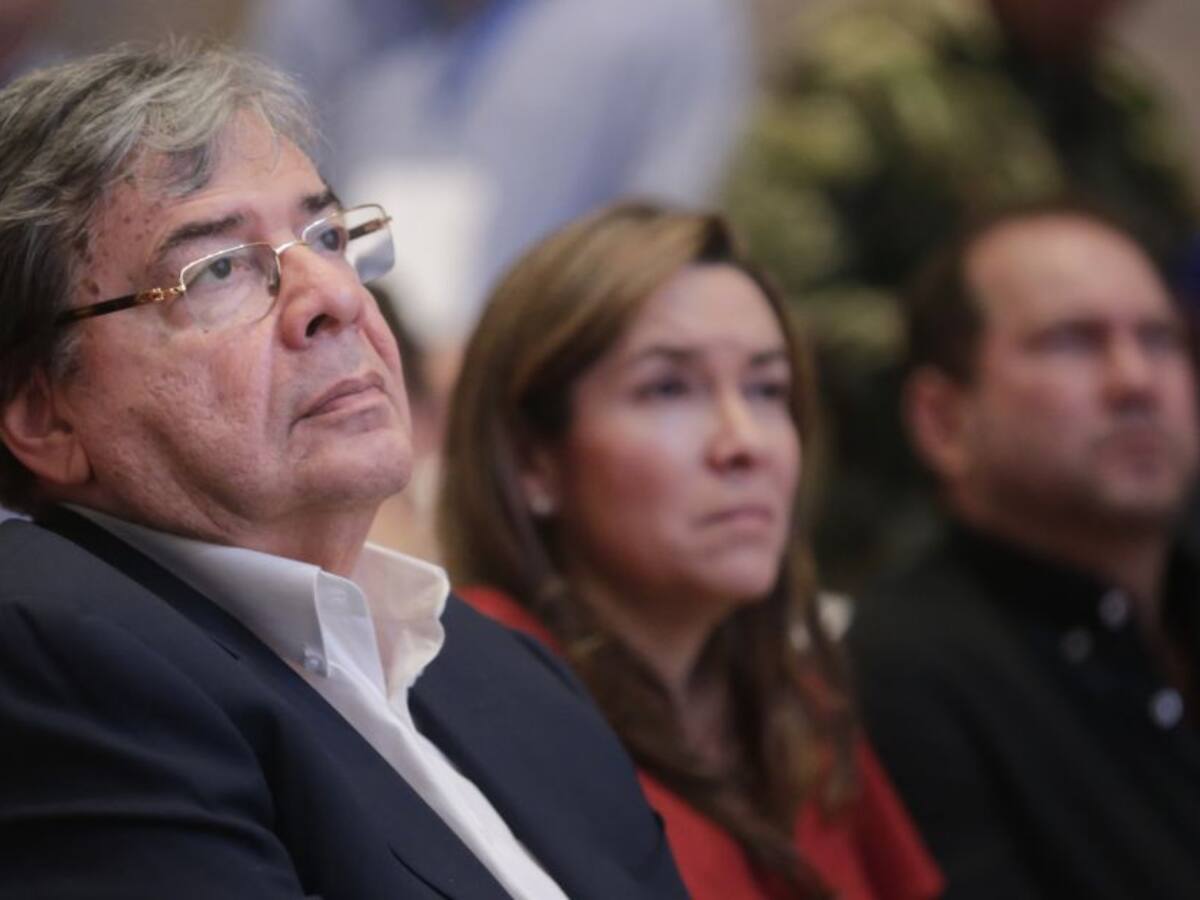 La vida de Carlos Holmes Trujillo en imágenes